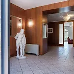 Villa Suite *